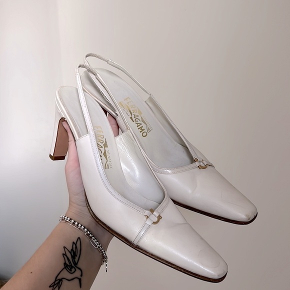 Salvatore Ferragamo Shoes - Vintage Cream Salvatore Ferragamo Slingback Kitten Heels